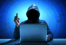 Conviértete en un ‘hacker’ delante de tus amigos con «Hacker Typer», un simulador online de pirata informático (que se usa en películas) Conviértete en un 'hacker' frente a tus amigos Hacker Typer, simulador de hack